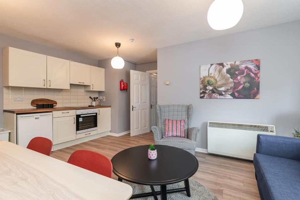Fully Refurb Drogheda Apartment3 1St Floor ภายนอก รูปภาพ